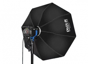 SoftBox Octagonale Light Dome en Monture Bowens montée sur Eclairage Led Cob en location